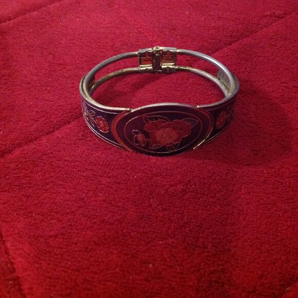 Vintage Cloisonne Purple Enamel Rose Design Floral Hinged Clapper Bracelet - Picture 2 of 7